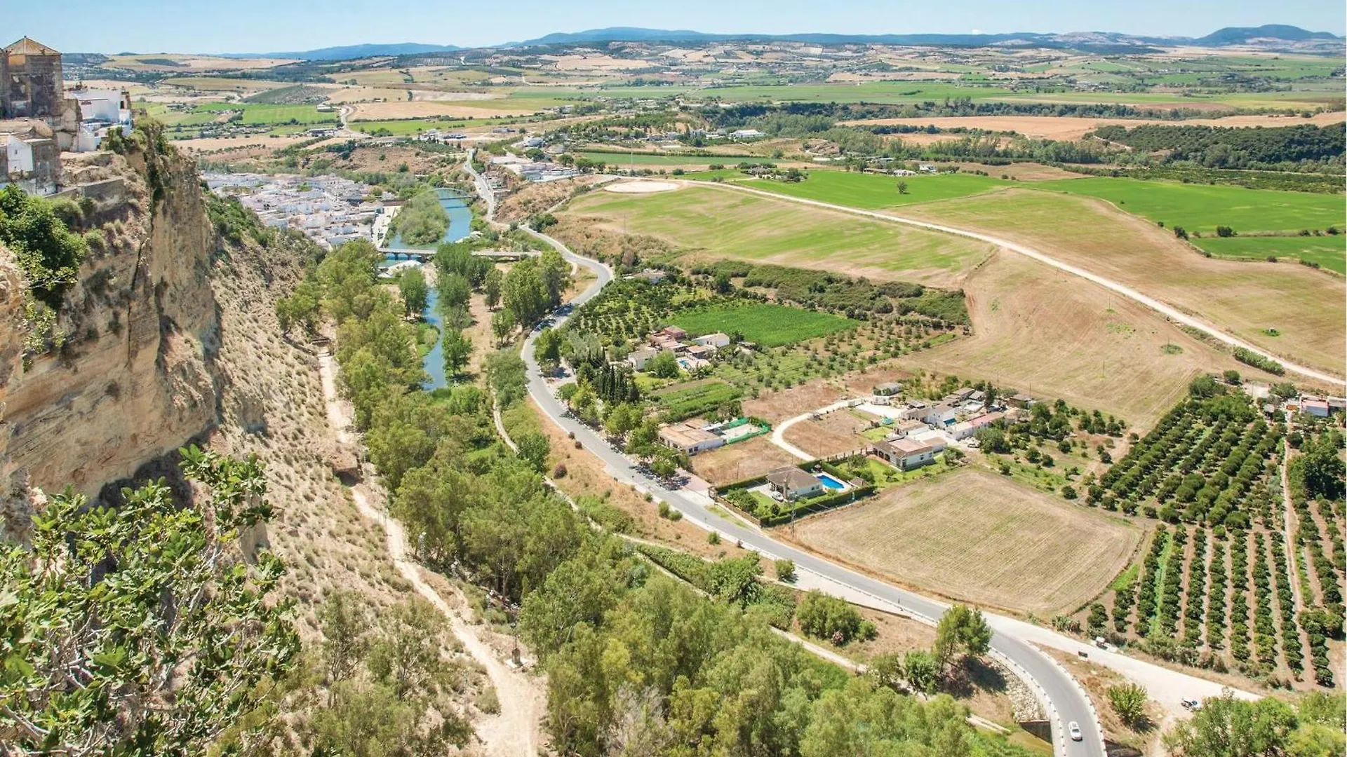 1 Bedroom Cozy Apartment In Arcos De La Frontera